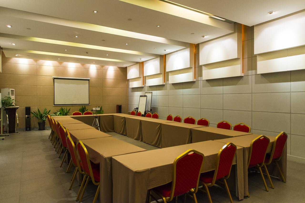 Hotel Metropolo, Zhenjiang, Railway Station Wanda Plaza Zhenjiang  Zewnętrze zdjęcie