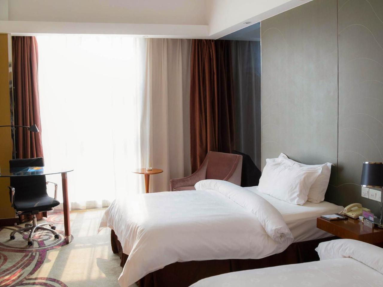 Hotel Metropolo, Zhenjiang, Railway Station Wanda Plaza Zhenjiang  Zewnętrze zdjęcie