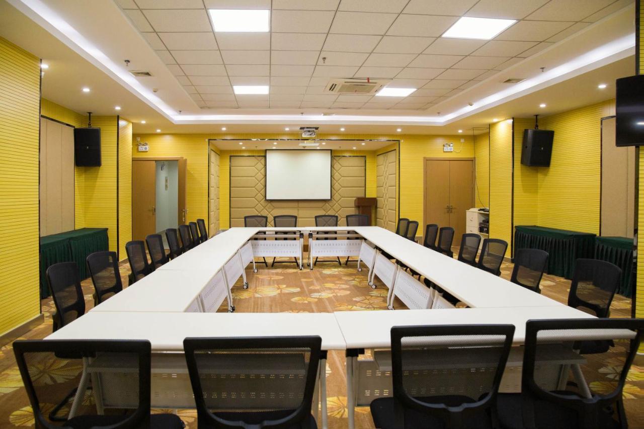 Hotel Metropolo, Zhenjiang, Railway Station Wanda Plaza Zhenjiang  Zewnętrze zdjęcie